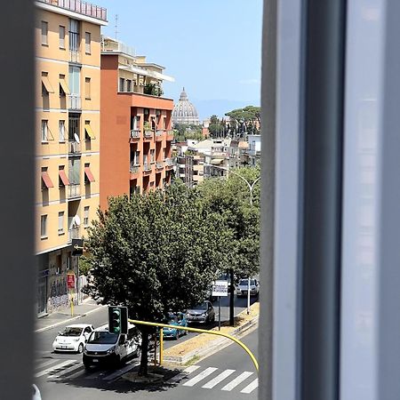 Near Vatican, Irnerio 47 Guest House Roma Exterior foto